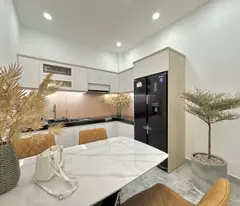 Ngay Trường THCS Gò Vấp - Hẻm thông - BTCT 3 Tầng