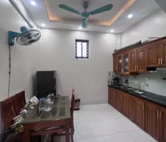 nhà 5 tầng đẹp ở luôn hòa bình hà đông