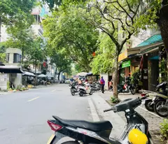 SIÊU PHẨM SÁT PHỐ - LÔ GÓC - NHÀ Ở ĐỐNG ĐA.
CÁCH MẶT PHỐ 10M - VỪA Ở KINH DOANH ONLINE