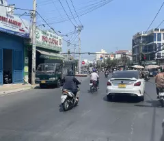 Bán nhà mặt tiền 12x29m giá 21,5 tỷ Đường Tô Ký, Thới Tam Thôn, Hóc Môn.