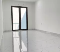 NHÀ ĐẸP Ở NGAY KHU PHÂN LÔ, QUE HÀN, NHỊ KHÊ THƯỜNG TÍN 

Dt 42m, 4 tầng, MT4 m, 3,95 tỷ có
