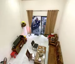 NHÀ  MẶT TIỀN HUỲNH THỊ HAI Vỉa hè 2m - Vài bước chân ra NGUYỄN ẢNH THỦ - Vị trí  ĐẮC ĐỊA - Ngay