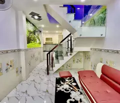 CẦN BÁN GẤP NHÀ QUẬN GÒ VẤP XE HƠI ĐẬU CỬA - SỔ VUÔNG A4, NHỎ XINH LUNG LINH. NHỈNH 4 TỶ