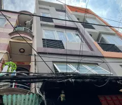 NHÀ MỚI 27M2 5 TẦNG - TRUNG TÂM  QUẬN 10 - CÁCH CHỢ AN ĐÔNG PLAZA 300M . CÁCH 5 CĂN RA ĐƯỜNG LỚN .