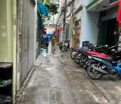 HOT HOT SIÊU PHẨM NHÀ ĐẸP - HẺM THÔNG THOÁNG- KHU VỰC HIẾM NHÀ BÁN- TRUNG TÂM Q10 - 4 TẦNG - DTSD