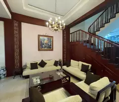 NHÀ PHÂN LÔ Ô TÔ GẦN MĂT PHỐ LỚN DT 110M2 -4 TẦNG -MT 5,6 -3X TỶ HHT