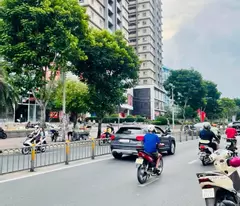 Mặt tiền Nguyễn Thị Thập khu vực kinh doanh ngày đêm, Tân Quy Quận 7,  628m2, 72 tỷ