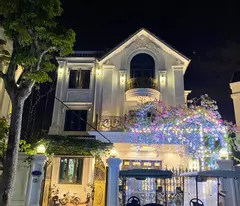 Cần bán gấp biệt thự đơn lập KĐT Việt Hưng: 245m² x 4 tầng, MT 15m, giá nhỉnh 50 tỷ.