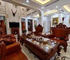 Cần bán gấp biệt thự đơn lập KĐT Việt Hưng: 245m² x 4 tầng, MT 15m, giá nhỉnh 50 tỷ.