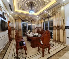 Cần bán gấp biệt thự đơn lập KĐT Việt Hưng: 245m² x 4 tầng, MT 15m, giá nhỉnh 50 tỷ.