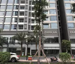 Thuê Shophouse 2 tầng Vinhomes Central Park, Tháng 10.2024 hơn 150m: 112 triệu.LH: 0373917147