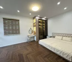 Bán nhà Hồng Tiến, Long Biên, 69m2 5 tầng, 10.8 tỷ. Full nội thất, lô góc