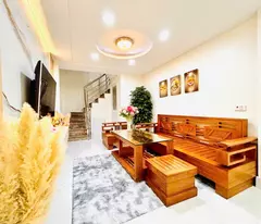 BÁN GHẤP  NHÀ ĐẸP  PHỐ MINH KHAI- ĐỐI DIỆN TIMESCITY - TRUNG TÂM HBT - 3 BƯỚC RA MẶT PHỐ - FULL