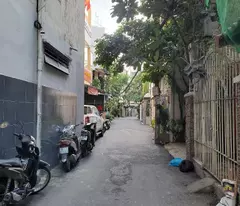 Bán nhà mặt tiền Hoàng Hoa Thám Bình Thạnh, 5 tầng, 5m*12.8m, 28 Tỷ