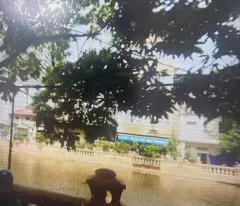 Cần bán nhà lô góc 3 mặt DT 57m2 hàng xóm lâu đài Thanh Quyên MP Hoàng Quốc Việt, giá 20 tỉ