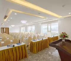 CHÍNH CHỦ CẦN BÁN KHÁCH SẠN 3 SAO + ĐANG KINH DOANH TRÊN ĐƯỜNG NGUYỄN VĂN THOẠI