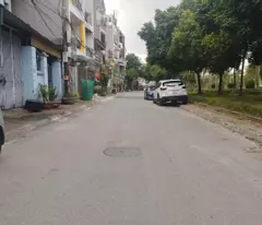 "Bán đất phố Bát Khối, Long Biên 76m, mt 5m. Giá:13 tỷ