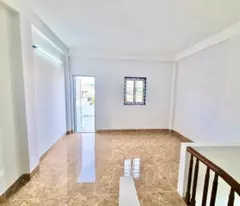 Bán nhà Đại Tự, Kim Chung 30m2, xây 5 tầng. Cách 30m đến Chợ, 620m đến Phố Huyện Hoài Đức