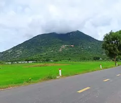 ĐẤT VIEW SƠN THỦY - TRUNG TÂM THÀNH PHỐ TÂY NINH - 380TR _500m2. Quan tâm liên hệ trực tiếp.