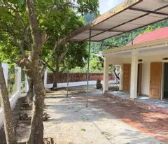Chỉ hơn 3 tỷ có ngay nhà đẹp bên suối giữa trung tâm tt Mộc Châu