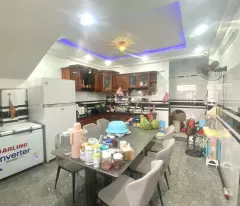 BÁN BIỆT THỰ 4 TẦNG MÁI THÁI  SÁT  VÁCH TRƯỜNG HỌC TRẬN CAO VÂN TRUNG MỶ TÂY QUẬN 12 HCM HẺM XE