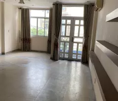 Chính chủ Cho thuê nhà làm văn phòng hoặc nha khoa, số nhà 111 mặt tiền đường Nguyễn Cửu Vân,