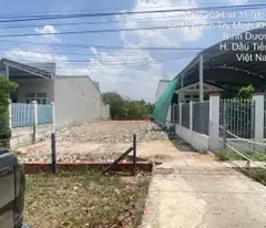 Cần bán gấp định cư sang nước ngoài ra đi mảnh đất dt 302m2 giá 1ty9