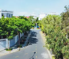 Cần bán 141m2(6x23,5m) full thổ cư sau lưng chợ đầu mối Thủ Đức