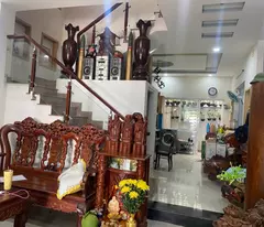 Bán nhà 3 tầng hẻm 33 Đào Tông Nguyên Thị Trấn Nhà Bè, 100m2 ngang 5,3m chỉ 6,9 tỷ