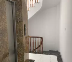 Bán nhà phố Minh Khai, Hoàng Mai 37m, 6 tầng. Giá: 7.9 tỷ