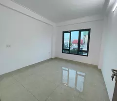 Duy nhất 1 căn xây đơn lập, diện tích 48m2x4,5T. Vài bước chân ra đường ô tô tránh