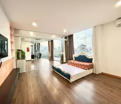 Chính chủ cho thuê căn hộ view hồ Văn Chương siêu chill