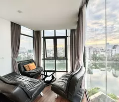 Chính chủ cho thuê căn hộ view hồ Văn Chương siêu chill