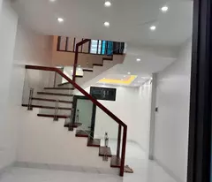 Bán gấp nhà 5 tầng ở Xuân Phương, 100m ra Ngã Tư Canh ô tô đỗ ngay cạnh nhà, gần ĐH Đông Á
