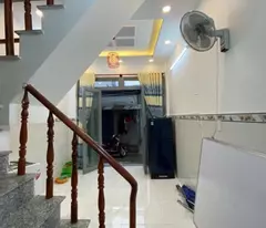 Bán nhà liền kề 21m2, chính chủ. Hẻm 710 Huỳnh Tấn Phát,Q7