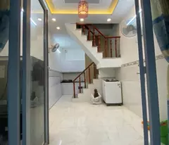 Bán nhà liền kề 21m2, chính chủ. Hẻm 710 Huỳnh Tấn Phát,Q7