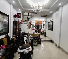 BÁN NHÀ MỄ TRÌ THƯỢNG 52M – 5 TẦNG NHÀ ĐẸP Ở LUÔN – 30M RA MẶT PHỐ – NHÀ CÓ GIẾNG TRỜI SÁNG THOÁNG