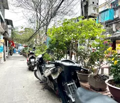BÁN TẬP THỂ TẦNG THẤP HAI BÀ TRƯNG, 2 NGỦ 2 WC, 1.95 TỈ