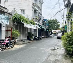 NGAY CHỢ HIỆP THÀNH - NHÀ 3 TẦNG - MẶT TIỀN HIỆP THÀNH 12 - DÒNG TIỀN 6 TRIỆU THÁNG - NHỈNH 2 TỶ.