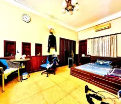 BÁN NHÀ CHƯƠNG DƯƠNG ĐỘ, HOÀN KIẾM. 50M2 5 TẦNG MT 5M 7.2 TỶ- HỘ KHẨU PHỐ CỔ- DÂN XÂY CHẮC CHẮN-