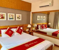 KHÁCH SẠN MẶT TIỀN KHU TÊN LỬA - 7 TẦNG CÓ HẦM&THANG MÁY -139M2 - THU 250 TR/TH