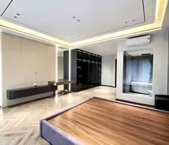 Bán nhà Bồ Đề, Long Biên. 60m2*6T, 15 tỷ. Thang máy, gara, hàng hiếm bay nhanh . Lh : 0365820395