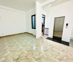 Nhà TÂY HỒ 80m2 x MẶT TIỀN ĐẸP 8M, thang máy, kinh doanh, ngõ ô tô 7 chỗ lùi cửa.