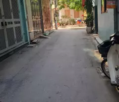 nhà 5 tầng - 35m2 - ngõ thông - cách 20m ô tô đỗ ngày đêm - chỉ hơn 4 tỷ mậu lương