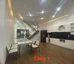 Bán nhà MT 3 tầng 40 nguyễn văn thủ, ngang 5m, Hướng Nam đối diện công viên.  Full nội thất.