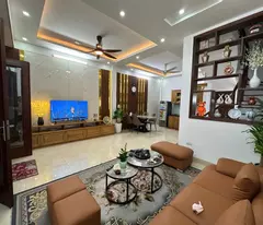 chính chủ bán gấp nhà tại Hoàng Văn Thụ Hoàng Mai 55m2 5 tầng 6m mặt tiền hơn 8 tỷ kinh doanh sầm