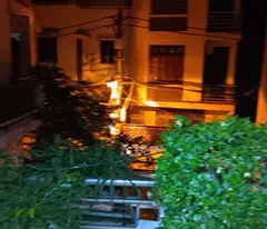 NHÀ SÂN VƯỜN VÕ CHÍ CÔNG, GẦN Ô TÔ, NGÕ THÔNG TỨ TUNG GIÁP RANH BA QUẬN 77M2-5T-MT5M CHỈ 11,6 TỶ