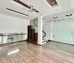 Bán nhà phố mới giá lại tốt hơn thị trường, mặt tiền Nguyễn Hữu Huân - 
NHA TRANG chỉ 115tr/m2