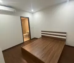 Chính chủ bán căn hộ ban công Đông Nam C37 Bắc Hà 95m2 3 ngủ ban công Đông Nam sẵn đồ giá 5,x tỷ