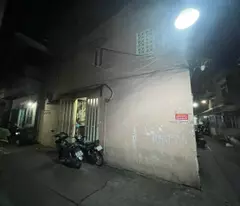 NHÀ C4 TIỆN XÂY MỚI - NHÀ NGAY TRẦN VĂN ĐANG - 2 MẶT TIỀN HẺM THÔNG TỨ TUNG  - HẺM 3M - GẦN CHỢ LÊ